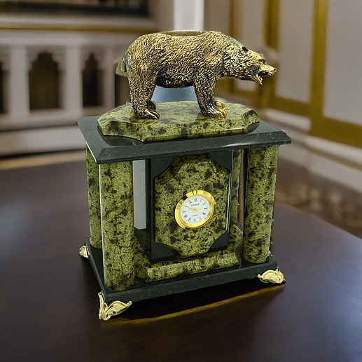 Красивые часы интерьерные из змеевика купить с доставкой Красивые часы интерьерные из змеевика
